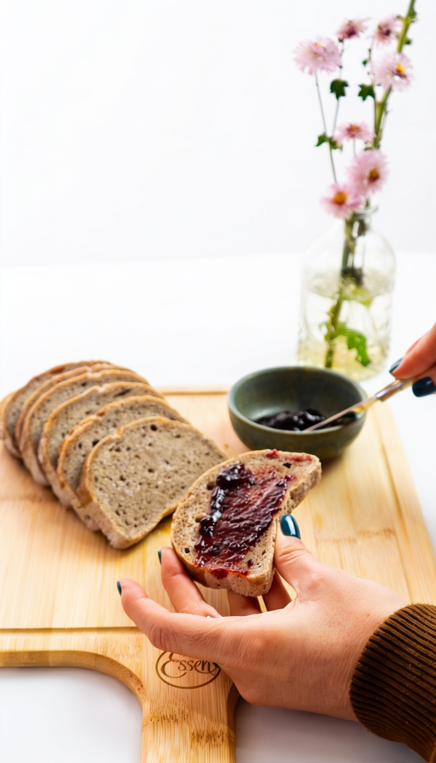Pan de molde Nutacc con mermelada